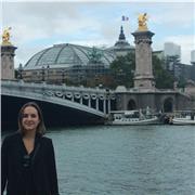 Profesora con más de ocho años de experiencia, imparto clases de inglés a todos los niveles escolares y refuerzo del resto de asignaturas en Primaria